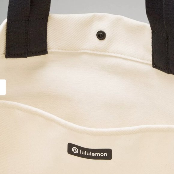 (2292/2293) NWT LULULEMON Double-Handle Canvas Tote Bag 17L in natural/Black - Picture 3 of 3
